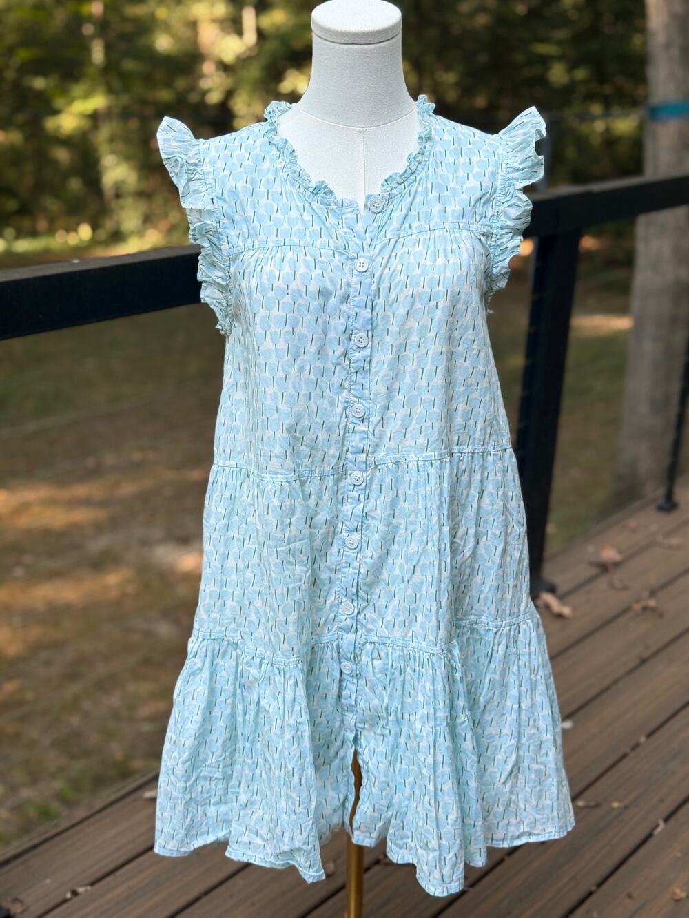 Pink Chicken Women's Sm Blue White Sleeveless Block Print Ruffle Shirt Dress